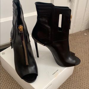 Gianmarco Lorenzi heels